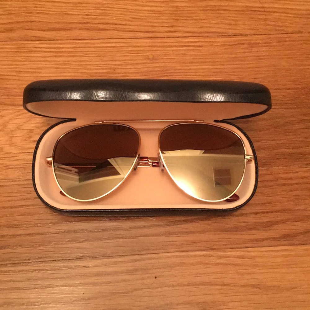 Brand new gold aviator sunglasses